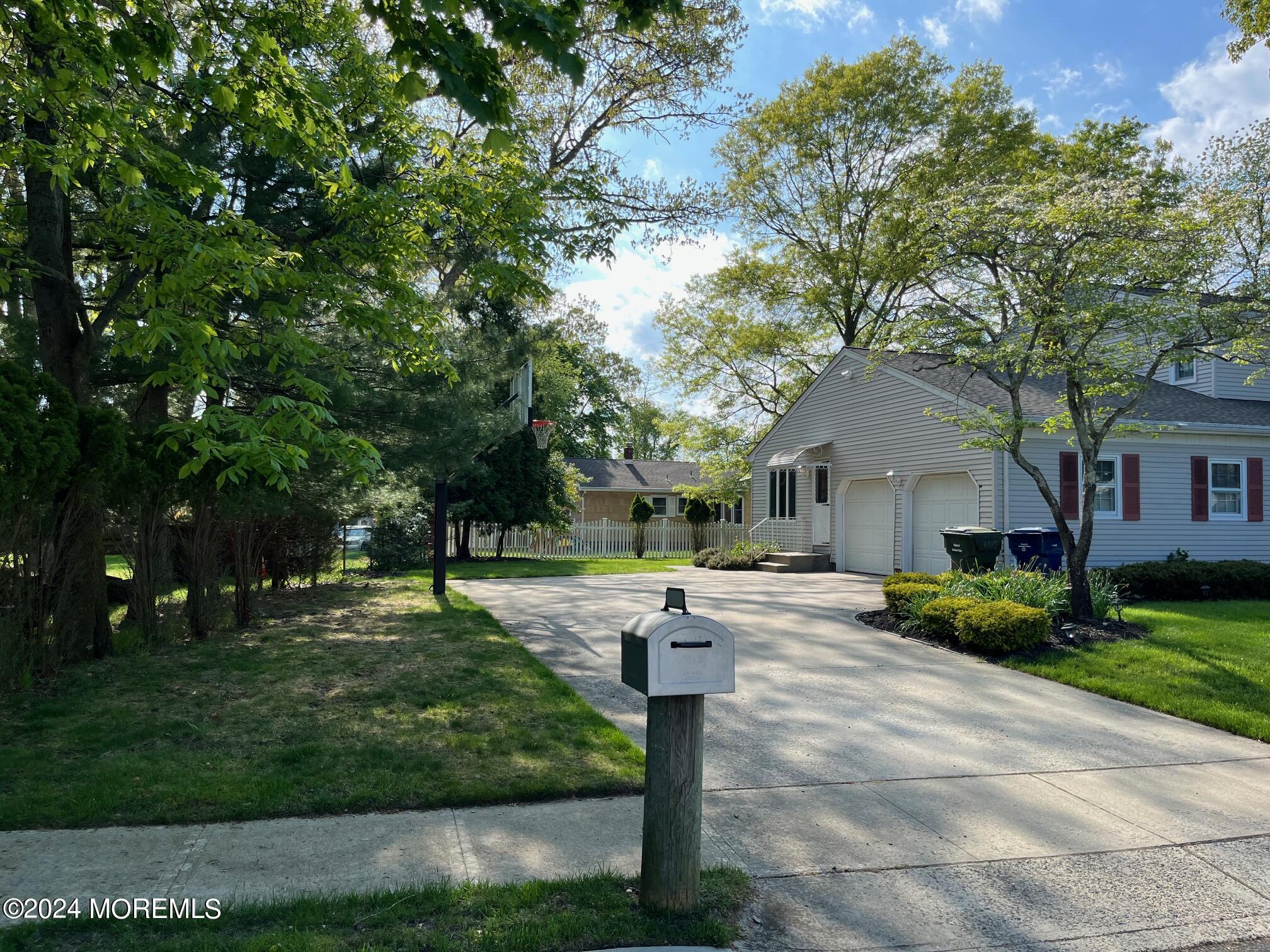 106 Pear Street Oakhurst NJ 07755