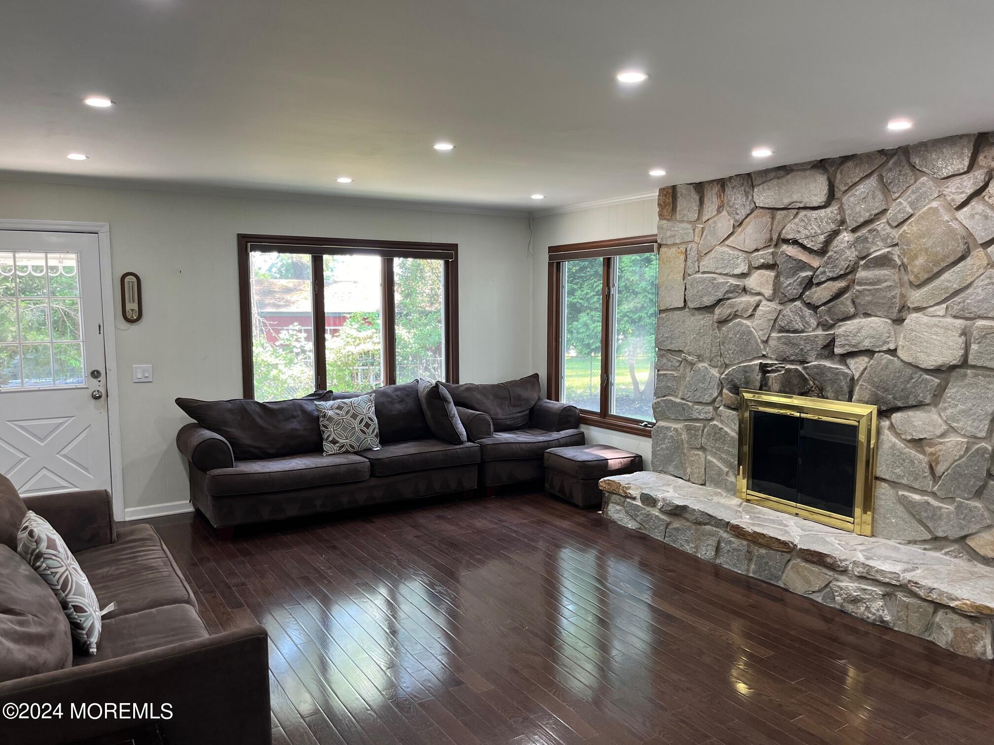 106 Pear Street Oakhurst NJ 07755