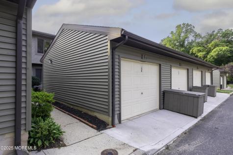 5B Auburn Court Red Bank NJ 07701