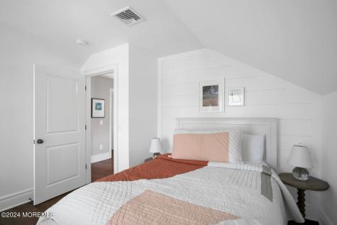 208 Neptune Place Sea Girt NJ 08750