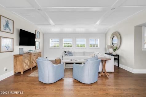 208 Neptune Place Sea Girt NJ 08750