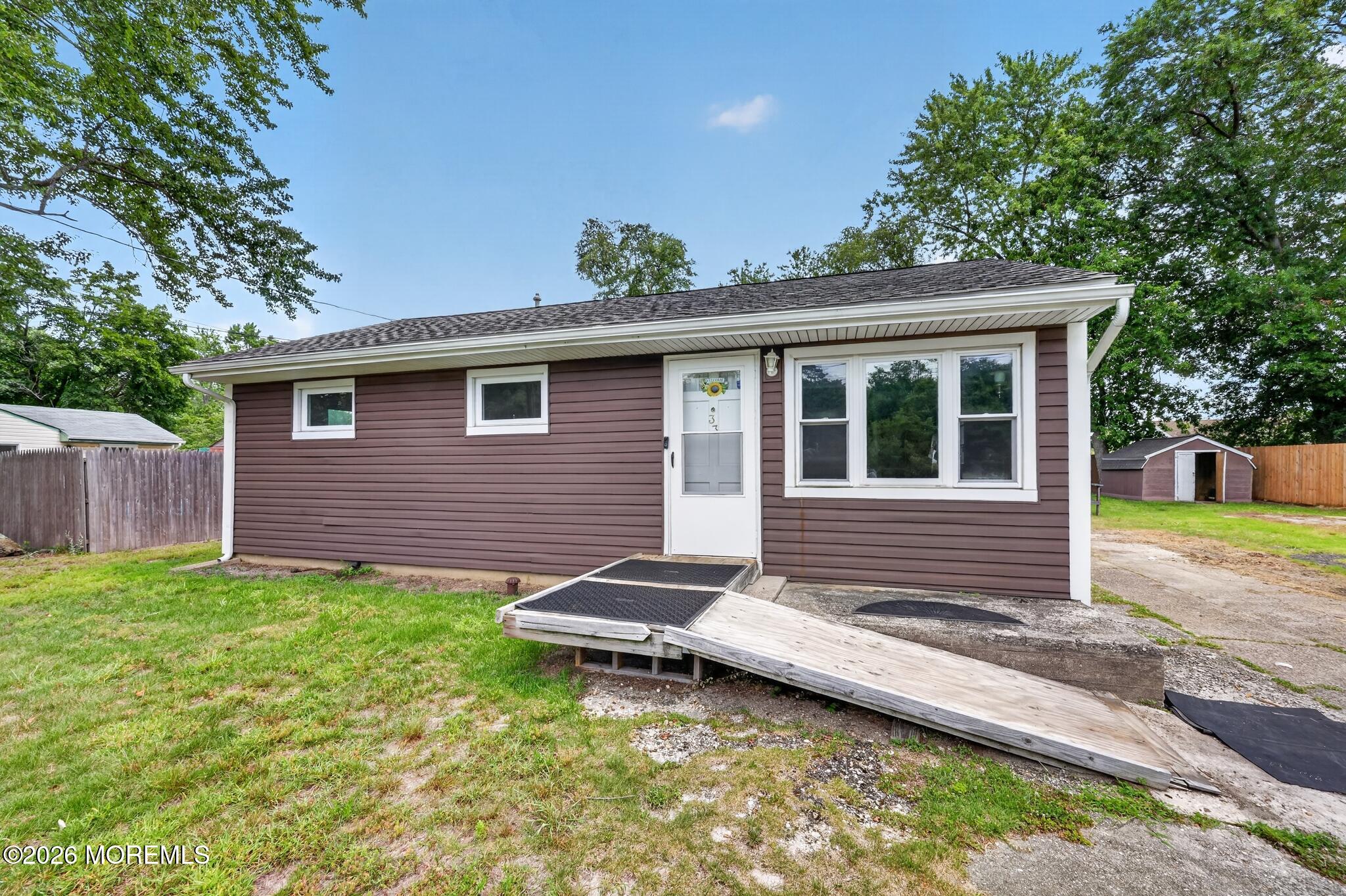 33 Stagecoach Road Southampton NJ 08088