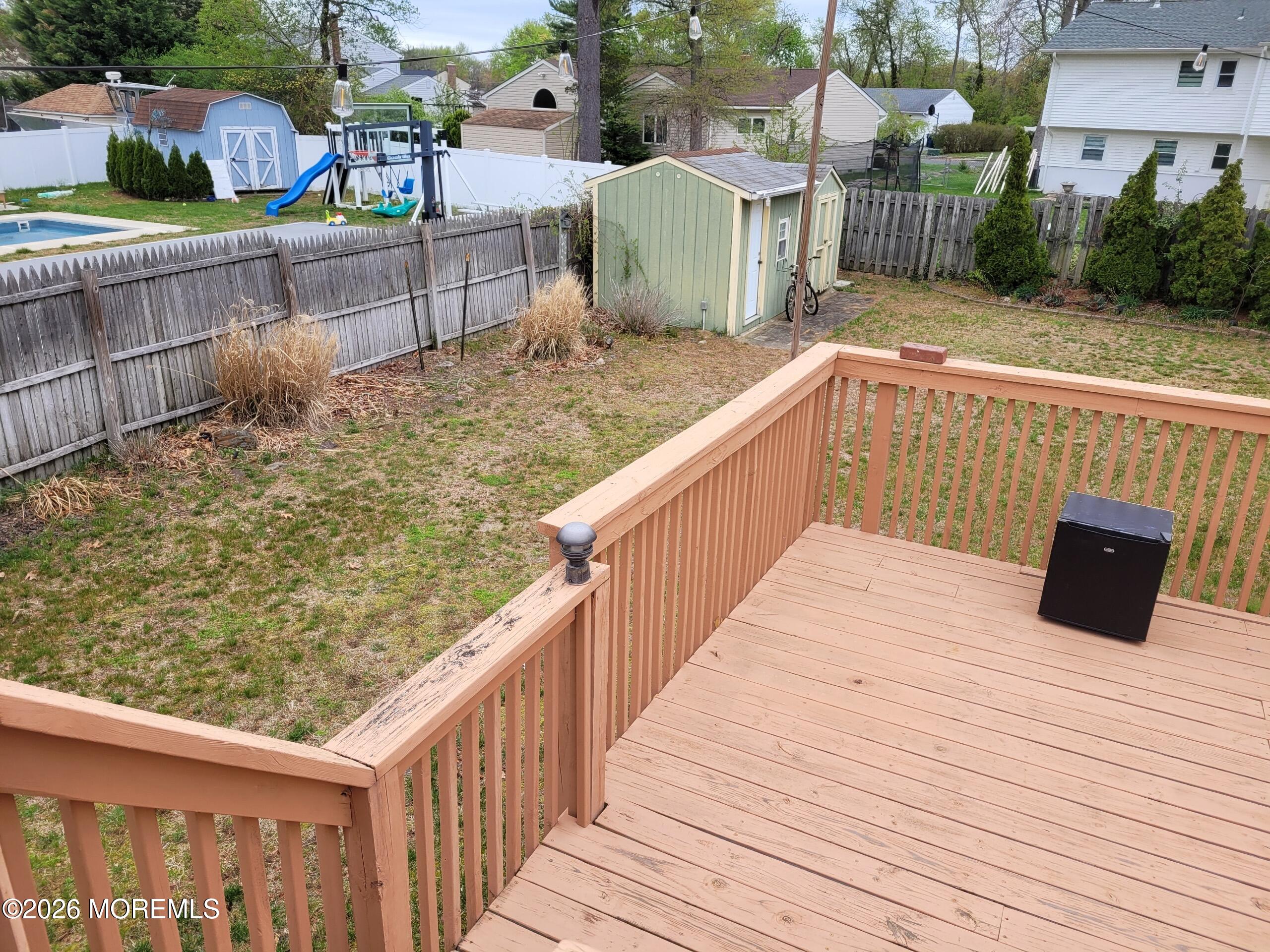 5 Peachtree Road Oakhurst NJ 07755
