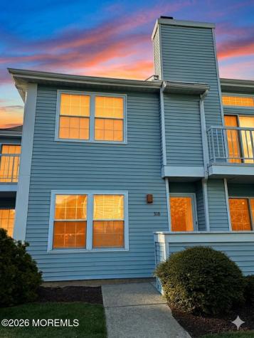 310 Heather Croft Egg Harbor Twp NJ 08234