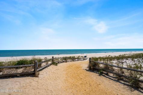 21 Brown Avenue Lavallette NJ 08735