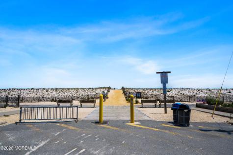 21 Brown Avenue Lavallette NJ 08735