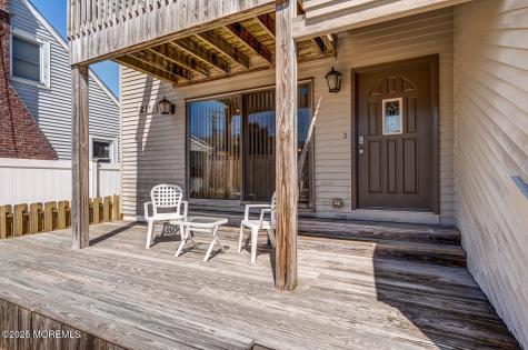 21 Brown Avenue Lavallette NJ 08735
