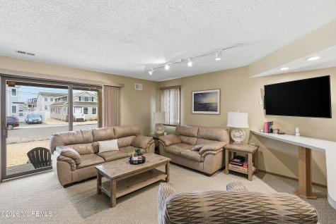 21 Brown Avenue Lavallette NJ 08735