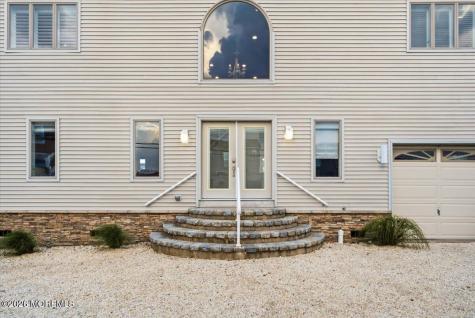402 Daytona Drive Lavallette NJ 08735