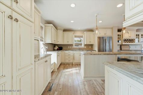 402 Daytona Drive Lavallette NJ 08735