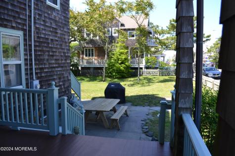 18 Bridge Avenue Bay Head NJ 08742