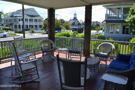 18 Bridge Avenue Bay Head NJ 08742