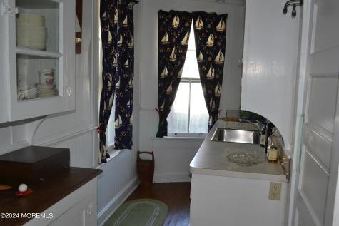 18 Bridge Avenue Bay Head NJ 08742