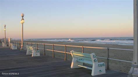329 Washington Avenue Avon-by-the-sea NJ 07717