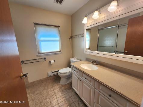 341B Canterbury Court Lakewood NJ 08701
