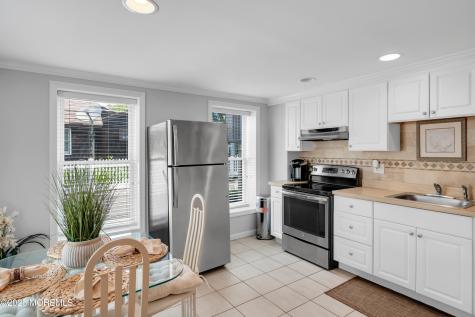 512 Main Avenue Bay Head NJ 08742