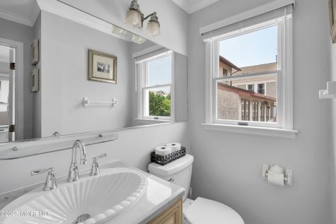 512 Main Avenue Bay Head NJ 08742
