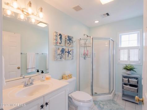 979 Ocean Avenue Mantoloking NJ 08738