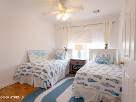 979 Ocean Avenue Mantoloking NJ 08738