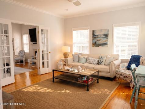 979 Ocean Avenue Mantoloking NJ 08738