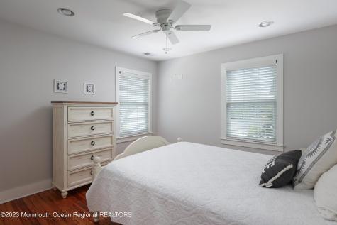 912 Ocean Avenue Mantoloking NJ 08738