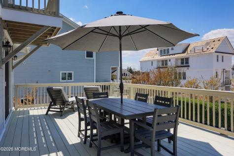 912 Ocean Avenue Mantoloking NJ 08738