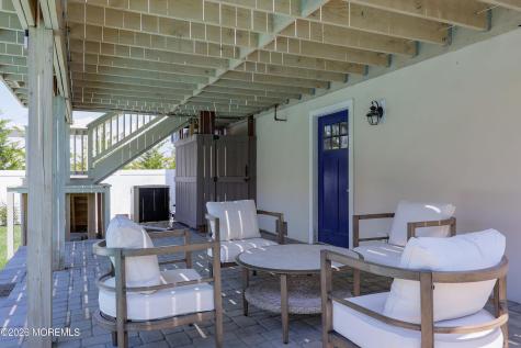 912 Ocean Avenue Mantoloking NJ 08738