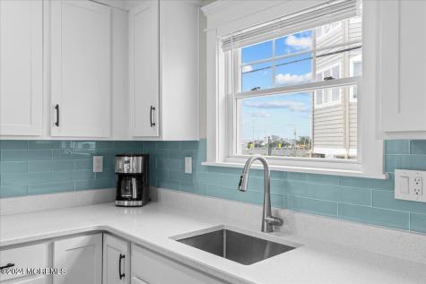 14 Elder Street Mantoloking NJ 08738