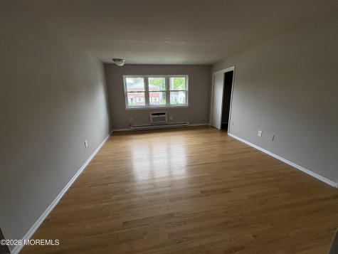 28 Spring Terrace Freehold NJ 07728