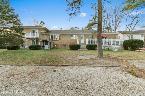 399 Golfview Drive Stafford NJ 08050