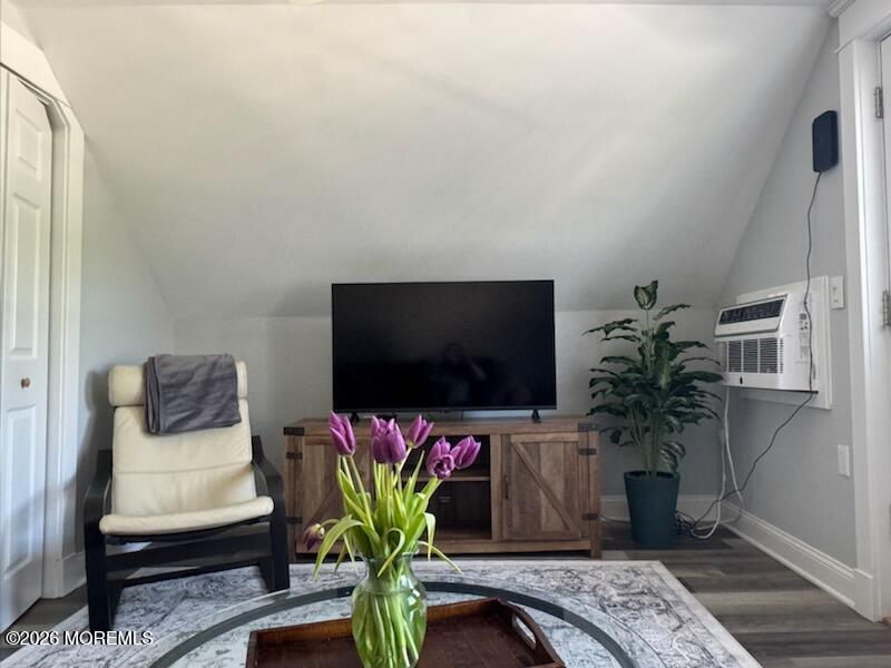 40 Waterman Ave #b Avenue Rumson NJ 07760