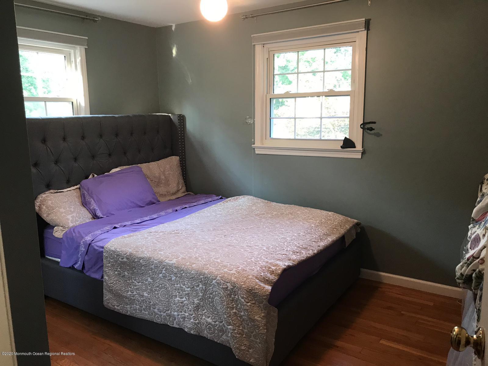 24 Barbara Lane Oakhurst NJ 07755