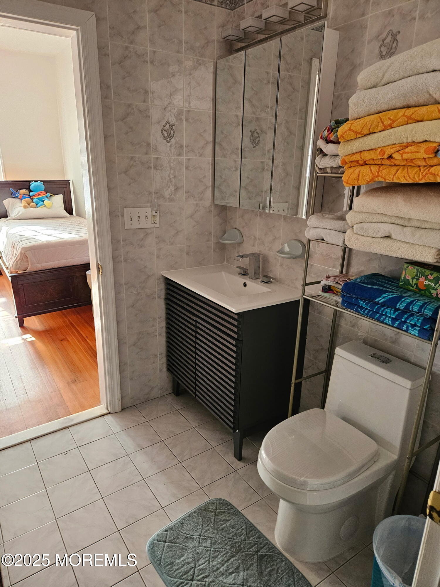 17 Lakeview Road Deal NJ 07723