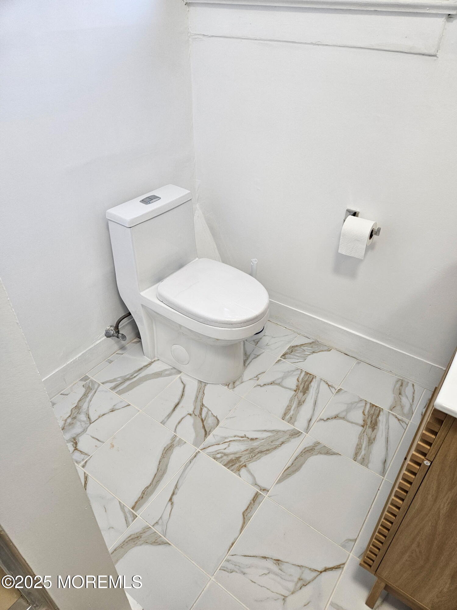 17 Lakeview Road Deal NJ 07723