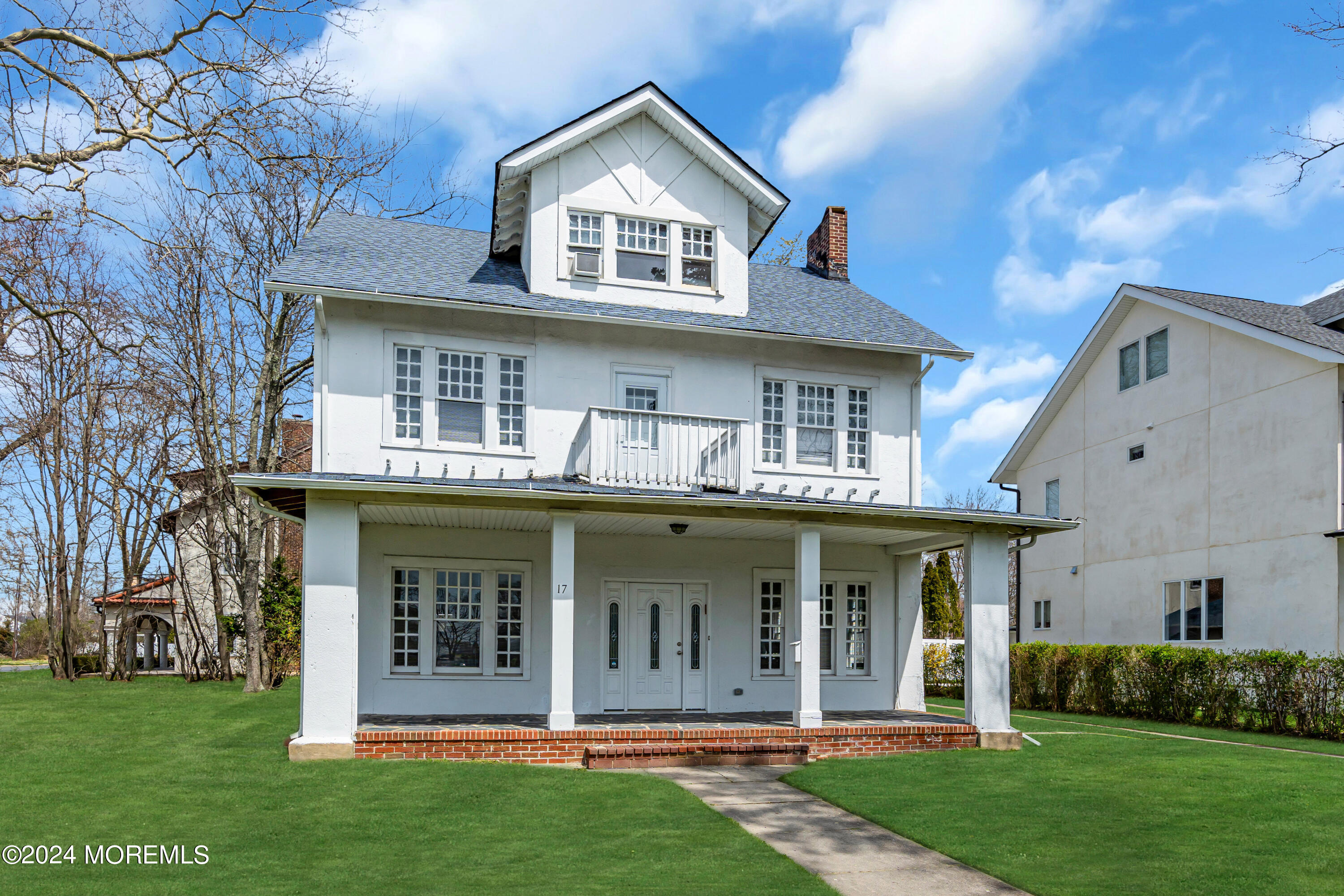 17 Lakeview Road Deal NJ 07723