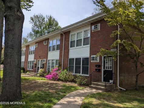 502B Garfield Avenue Belford NJ 07718