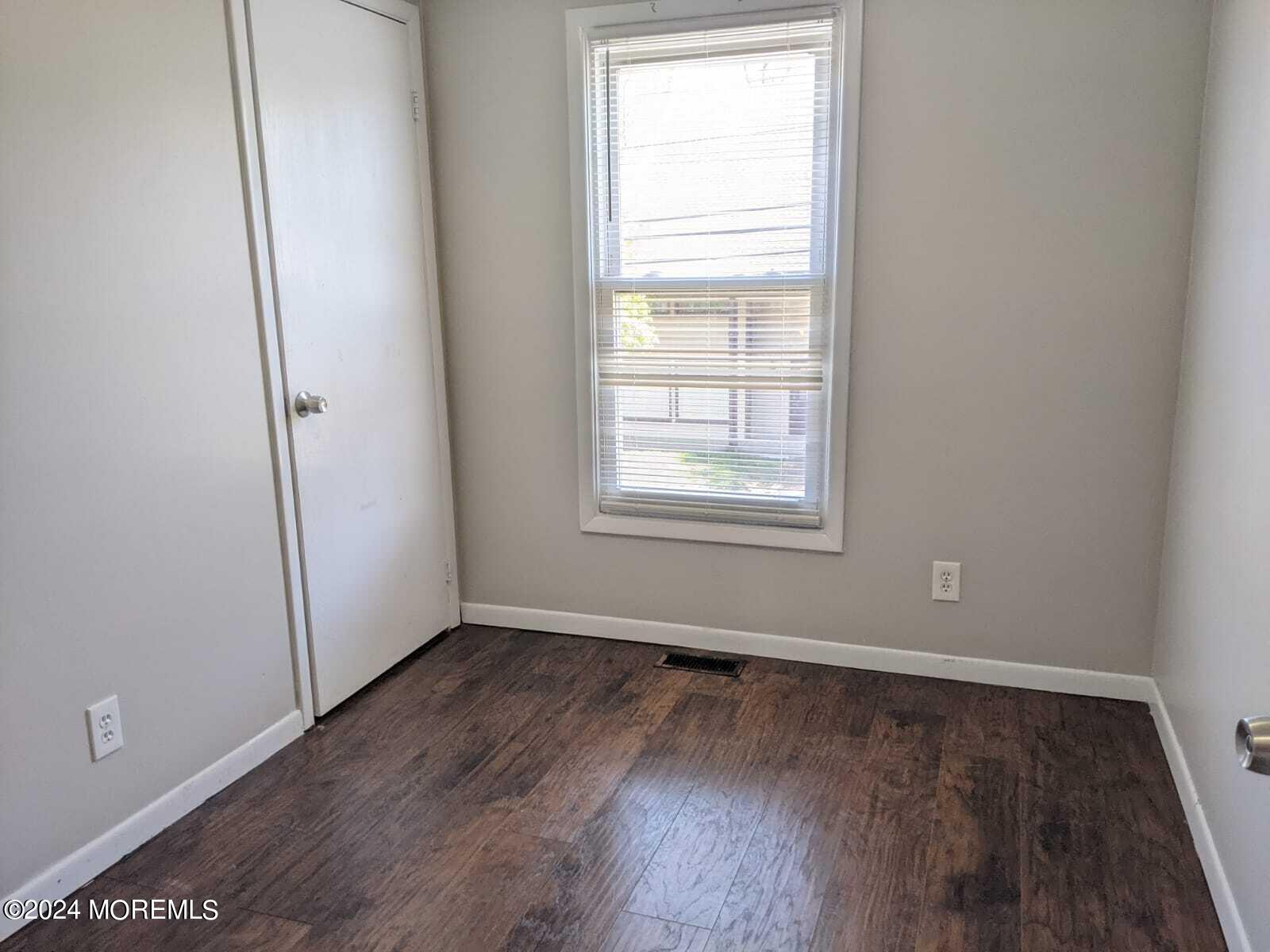 172 Main Street East Brunswick NJ 08816