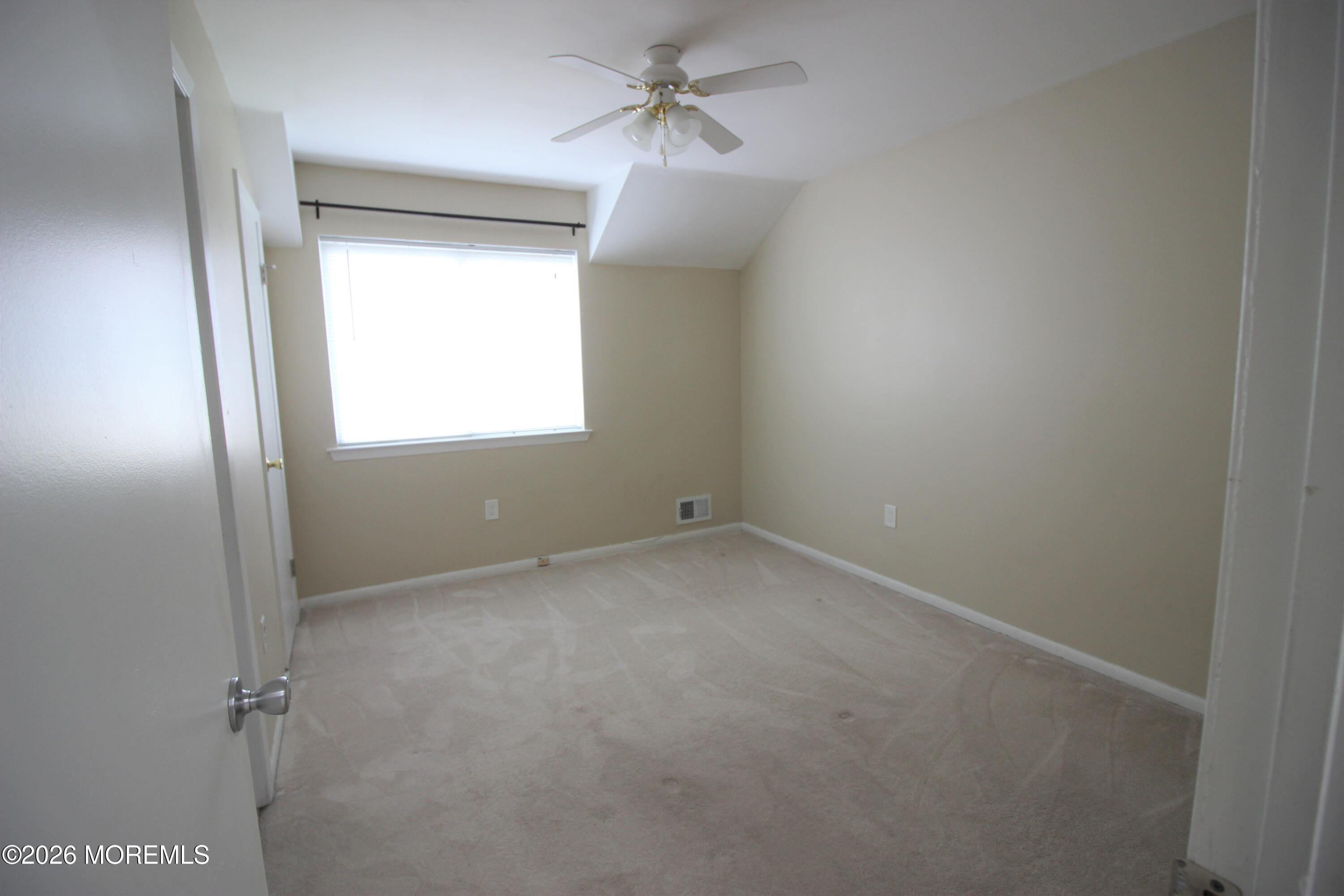 1059 Schmidt Lane North Brunswick NJ 08902