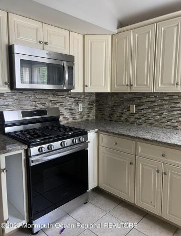 11 Barbara Lane Oakhurst NJ 07755