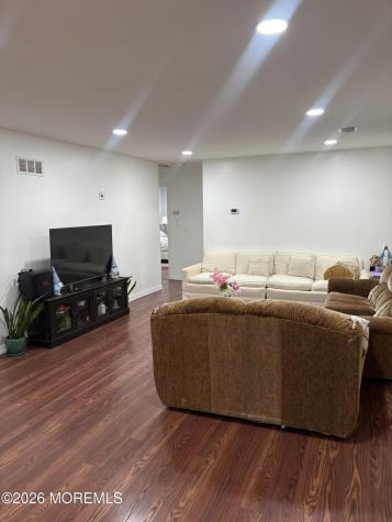 18-6 Augusta Court Freehold NJ 07728