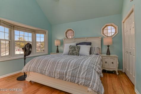 82 Inskip Avenue Ocean Grove NJ 07756
