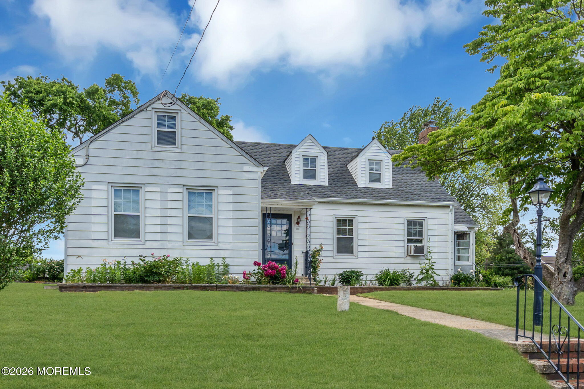 37 Highland Avenue Leonardo NJ 07737