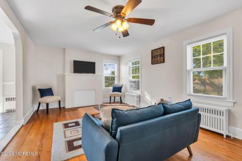 37 Highland Avenue Leonardo NJ 07737