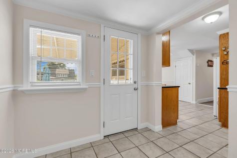 37 Highland Avenue Leonardo NJ 07737