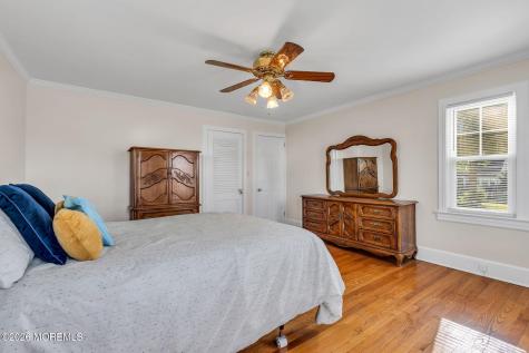 37 Highland Avenue Leonardo NJ 07737