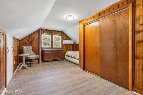 37 Highland Avenue Leonardo NJ 07737