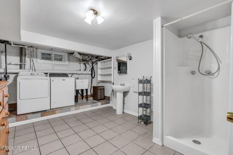 37 Highland Avenue Leonardo NJ 07737