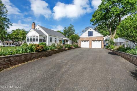 37 Highland Avenue Leonardo NJ 07737