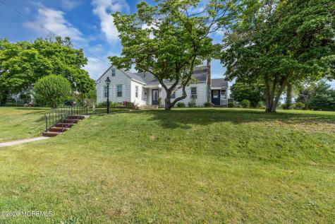 37 Highland Avenue Leonardo NJ 07737
