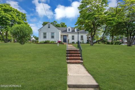 37 Highland Avenue Leonardo NJ 07737